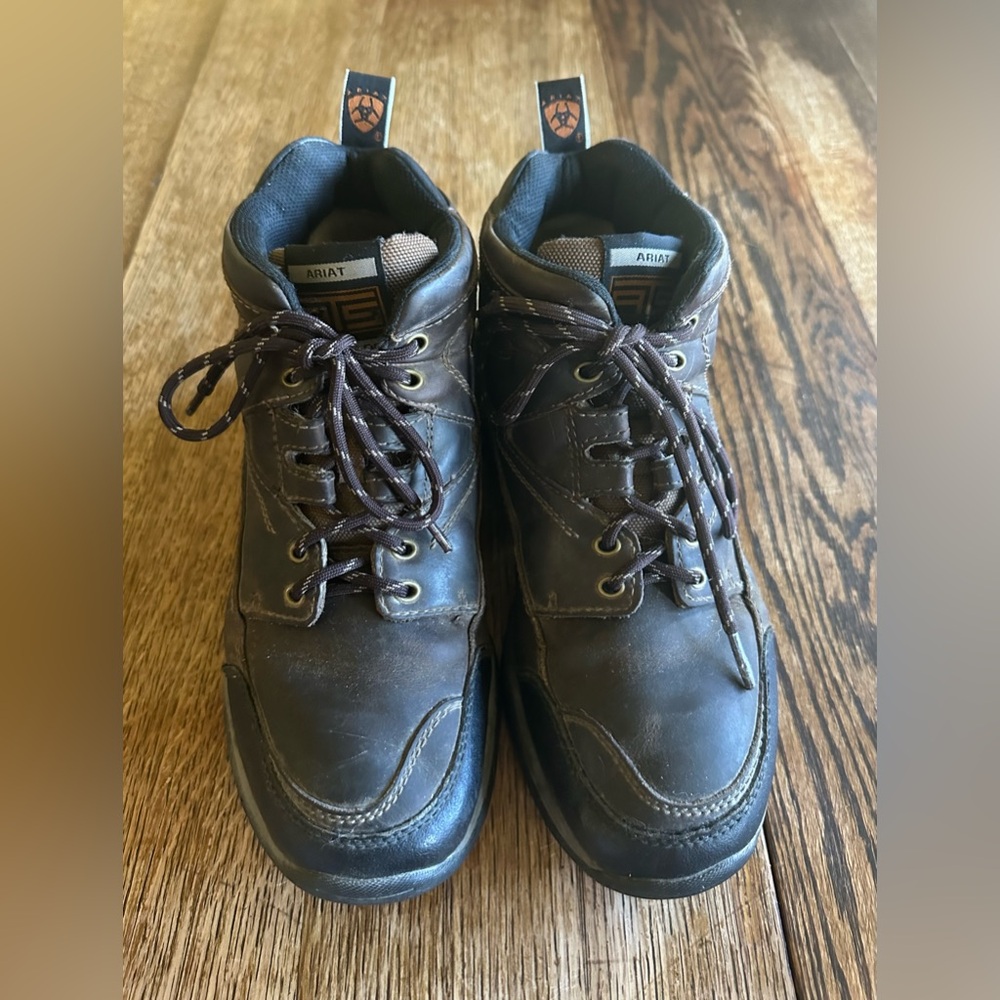 Ariat Boots men’s 9.5 D Terrain Western Brown Waterproof Hiking Riding Work